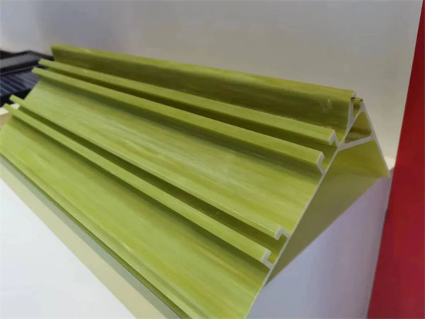 光伏用玻纖制品研發(fā)及推廣如火如荼，是機(jī)會(huì)還是陷阱？