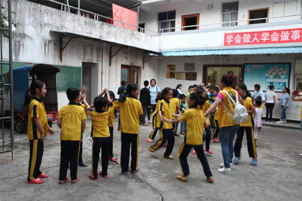 愛(ài)的路上,有你,有我,有博皓!——助學(xué)上猶行-26